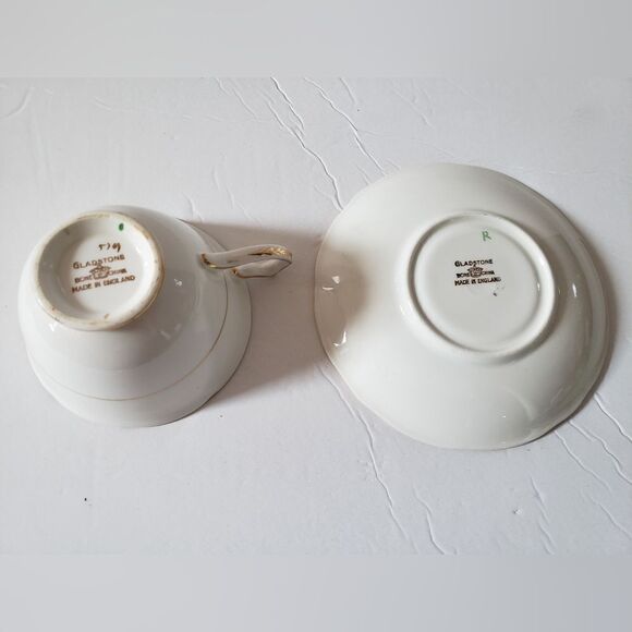 Gladstone Cup & Saucer - Picture 6 of 10